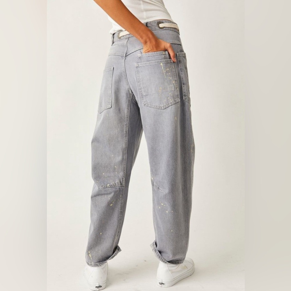 Free people moxie NWT pull on barrel jeans. GRAY - Picture 2 of 6